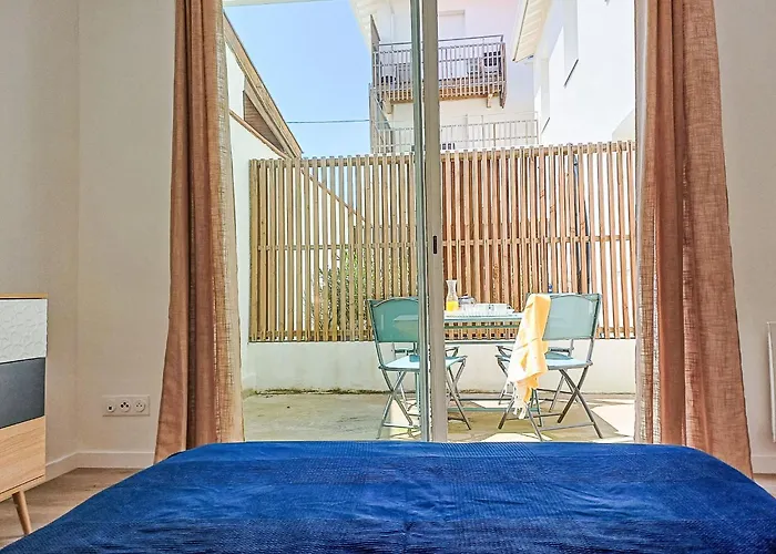 Cap Ocean-6 By Interhome *