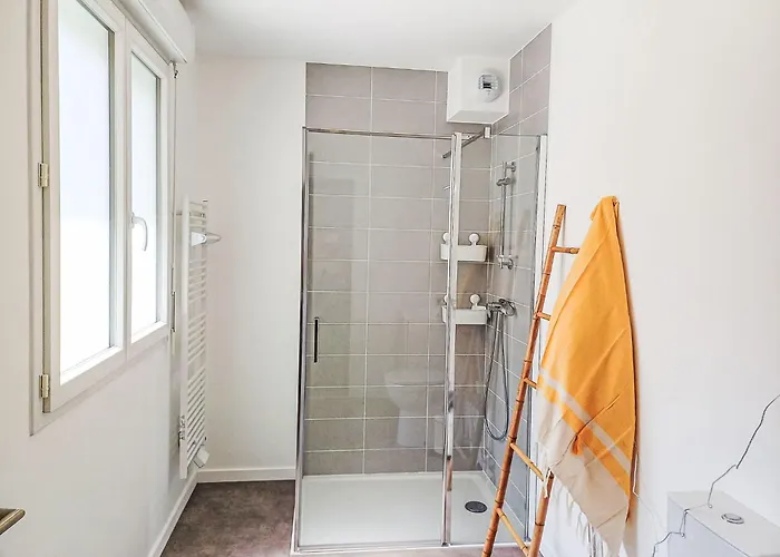 Cap Ocean-6 By Interhome