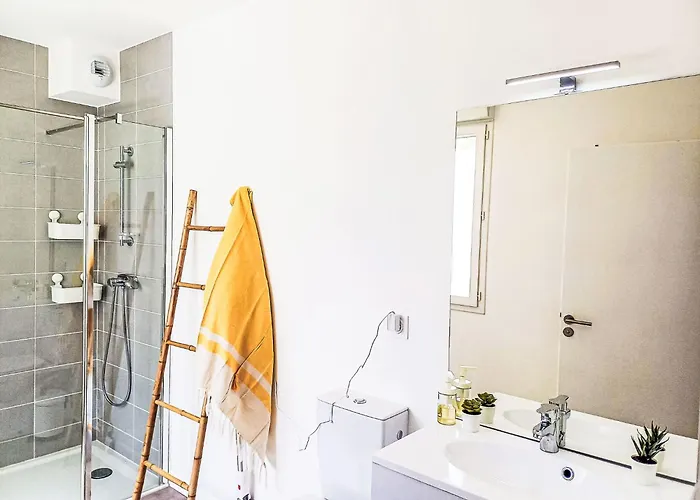 Cap Ocean-6 By Interhome *